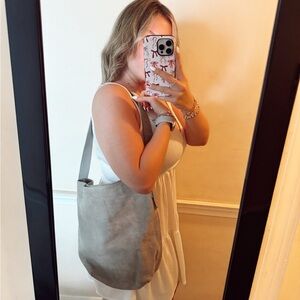 Margot Elegant Gray Women's Shoulder Bag